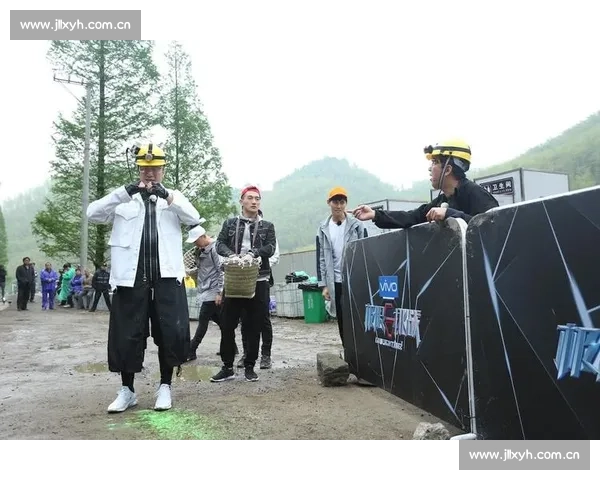 挑战极限智力与速度 世界最大魔方赛事震撼开启